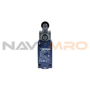 Telemecanique Sensors OsiSense XC Series Roller Lever Limit Switch, NO/NC, IP66, DPST, Zamak Zinc Alloy (XCKJ10511H7)