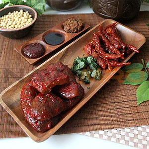 순창명인 더덕장아찌&참외장아찌 (고추장)