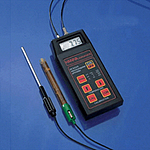 휴대용 pH Meter (HI 8424N)