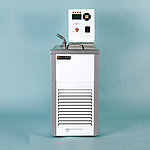순환식 저온 항온 수조 (- 20℃)