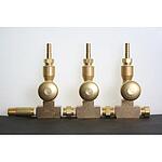 Aldrich low-pressure basic three station manifold hose outlet I.D. 1/4 in.